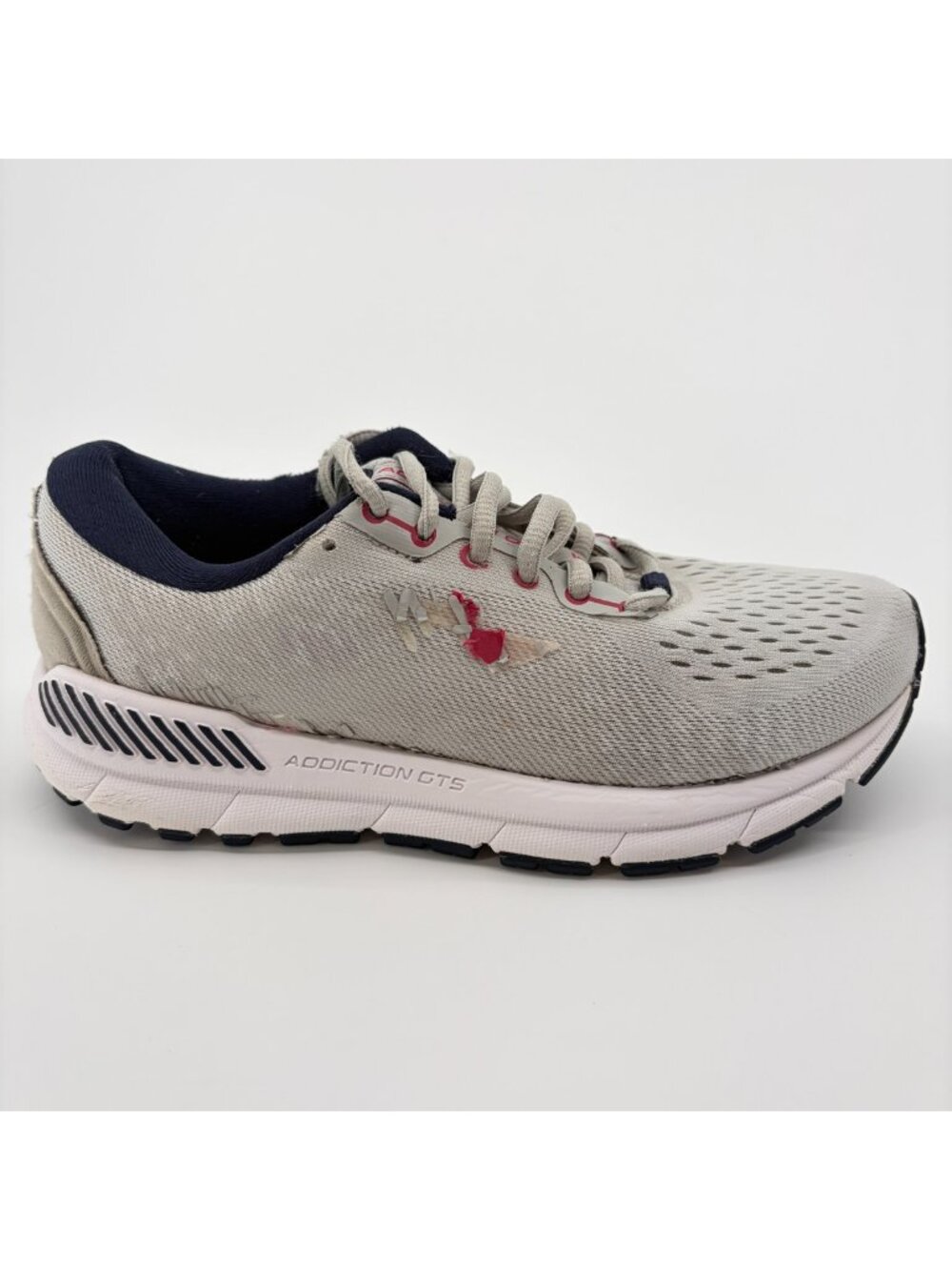 Brooks Addiction GTS 15 Womens Size 6 Gray Black Athletic Running Shoes Sneakers